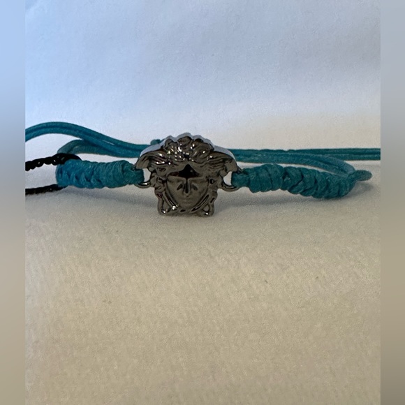 Versace Medusa String Bracelet NEW (AUTHENTIC) - Picture 5 of 11